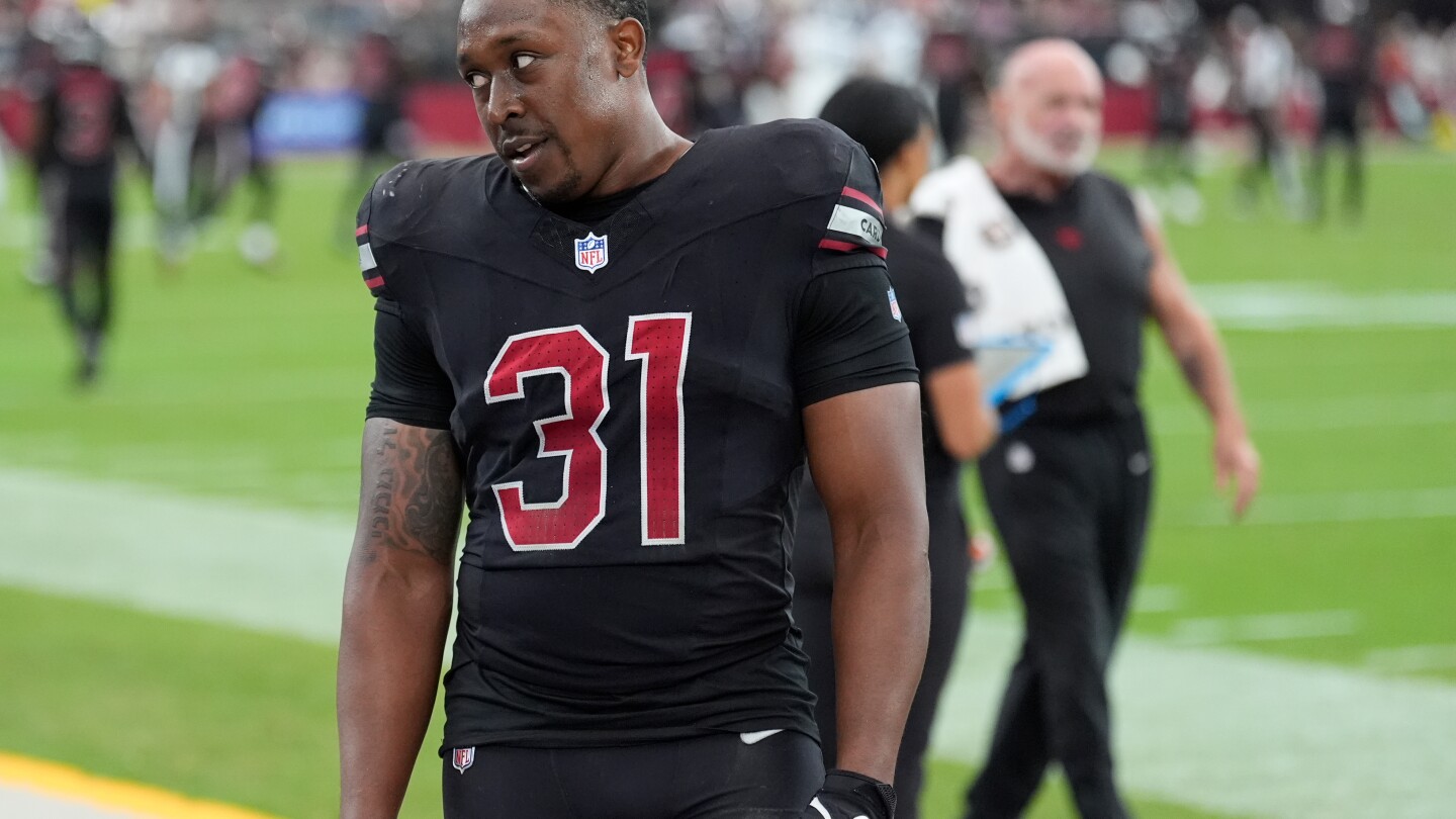 Featured image for Titans Rally to Edge Cardinals 22-21 After Demercado's Costly Mistake