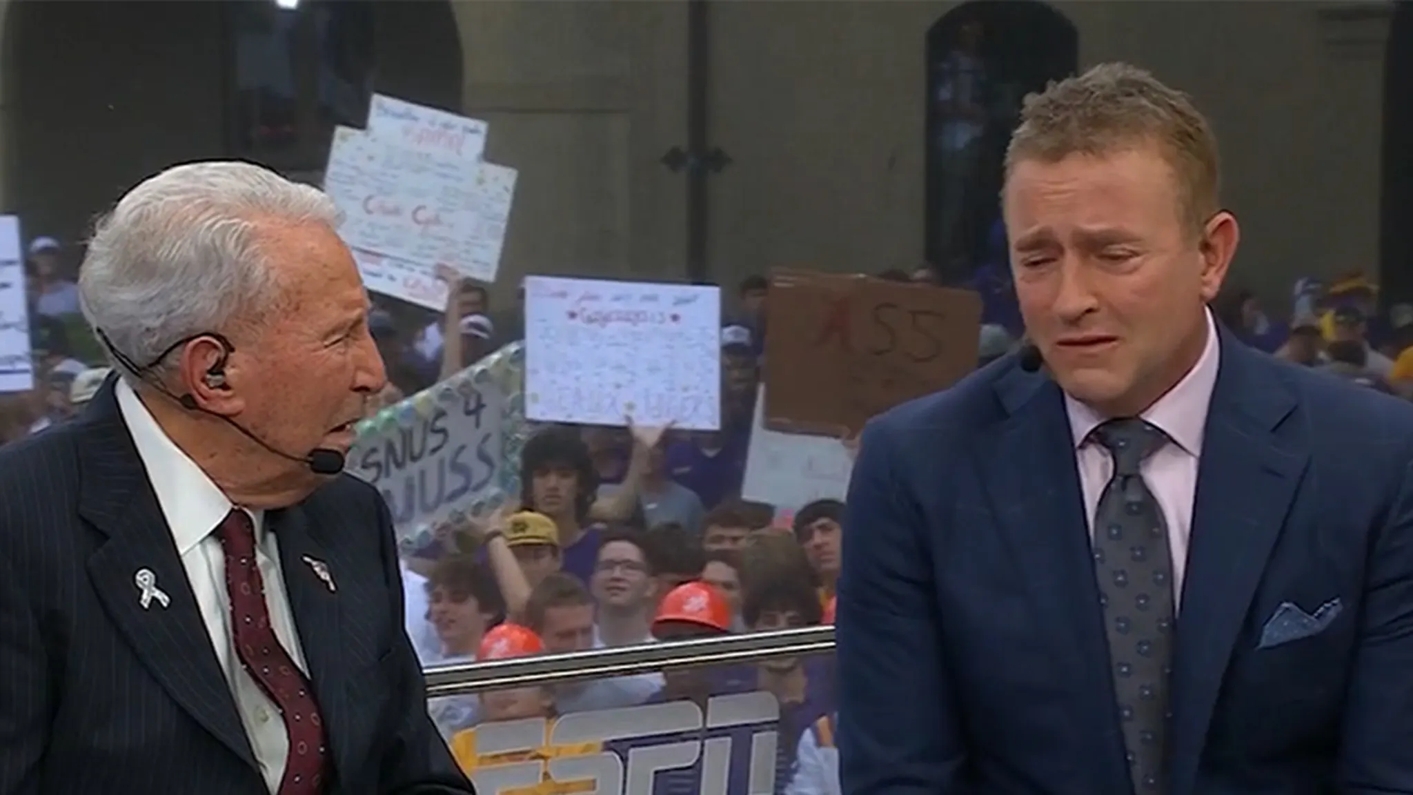Featured image for Kirk Herbstreit Mourns Beloved Dog Ben with Emotional Tribute on 'College GameDay'