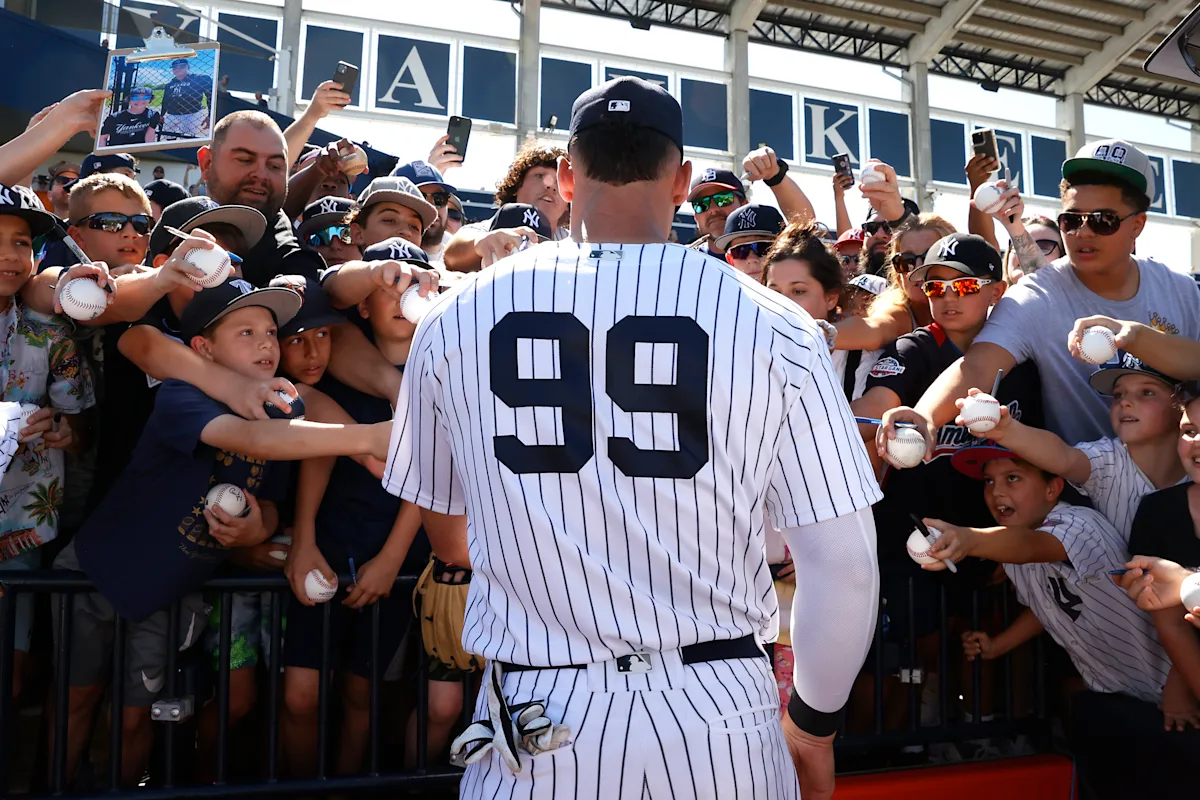 Yankees' Uniform Number Dilemma Creates MLB Logistical Issue.