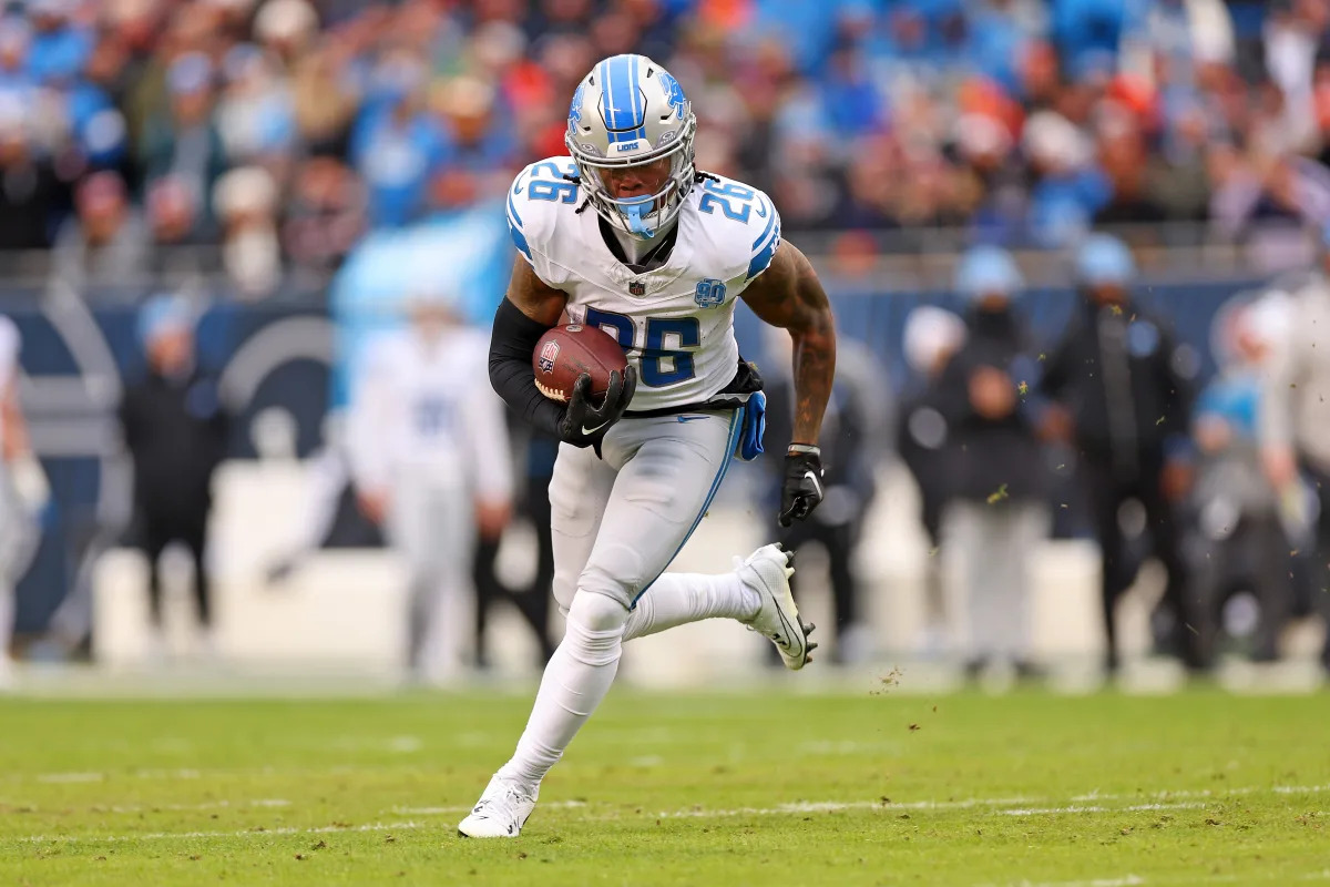 "Fantasy Football Week 15 RB Report: Best and Worst Matchups, Waiver Wire Adds, and Rankings"