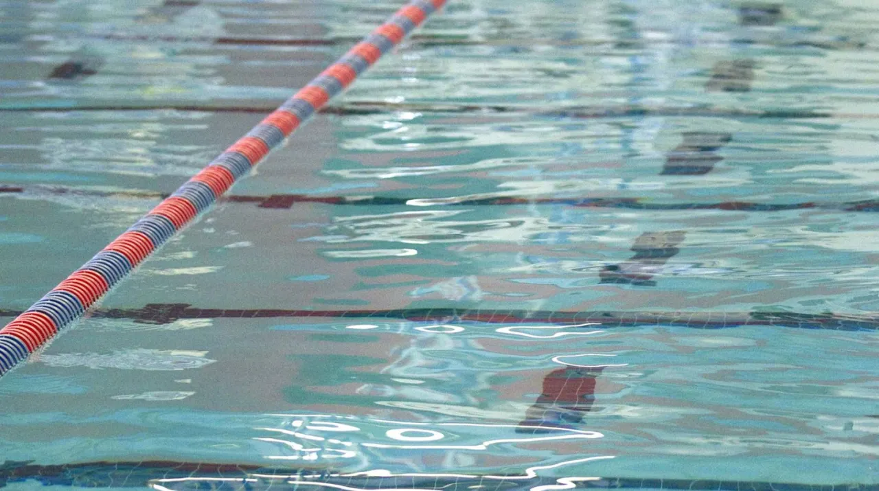 Featured image for Understanding Swimmer's Ear: Causes and Distinctions