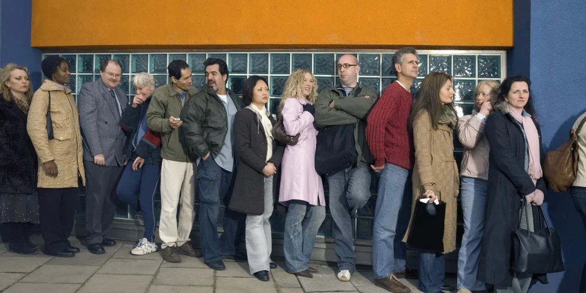 Featured image for Revised Data Reveals Nearly a Million Fewer U.S. Jobs, Highlighting Automation and Economic Challenges