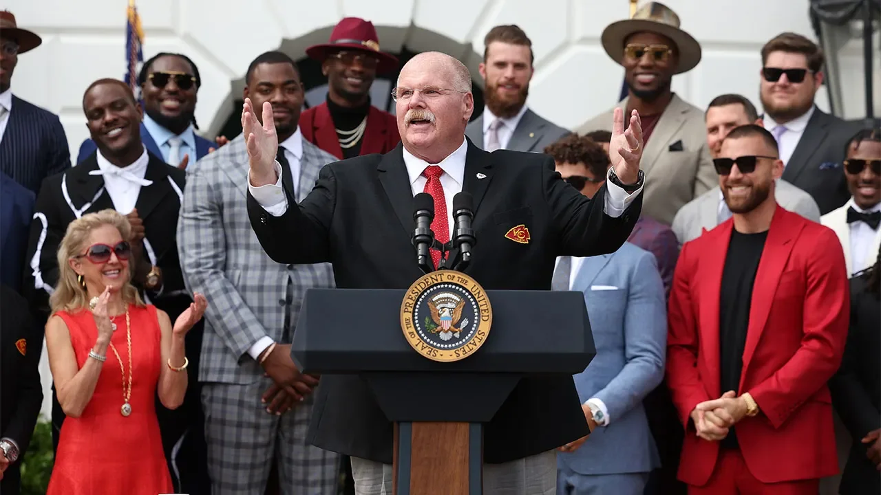 Andy Reid's White House Visit: Food Trumps Politics.