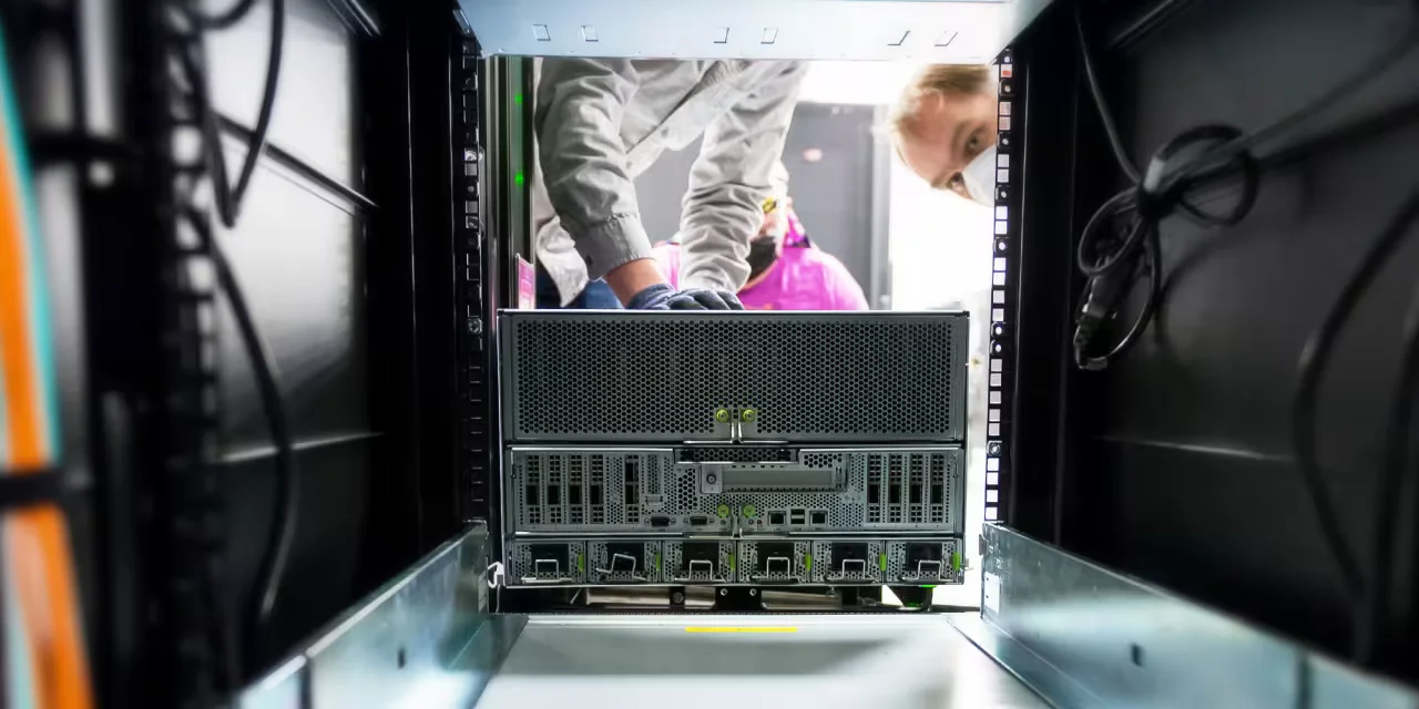 Nvidia's Stock Decline and Market Impact Amid Earnings and Technical Challenges