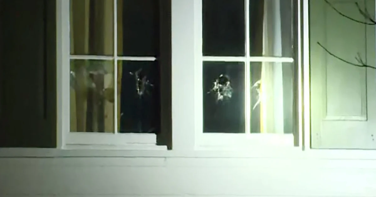 Featured image for Man with mental health issues vandalizes JD Vance's Ohio home, lawyer says