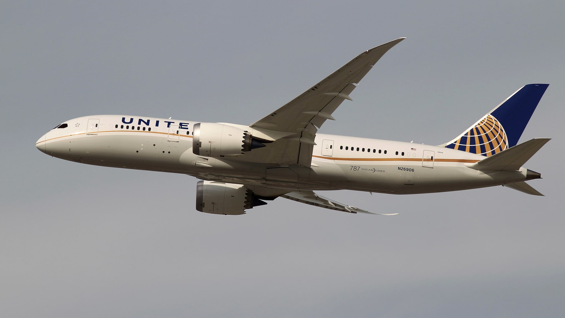 United Airlines Expands Fleet with 110 New Boeing and Airbus Jets