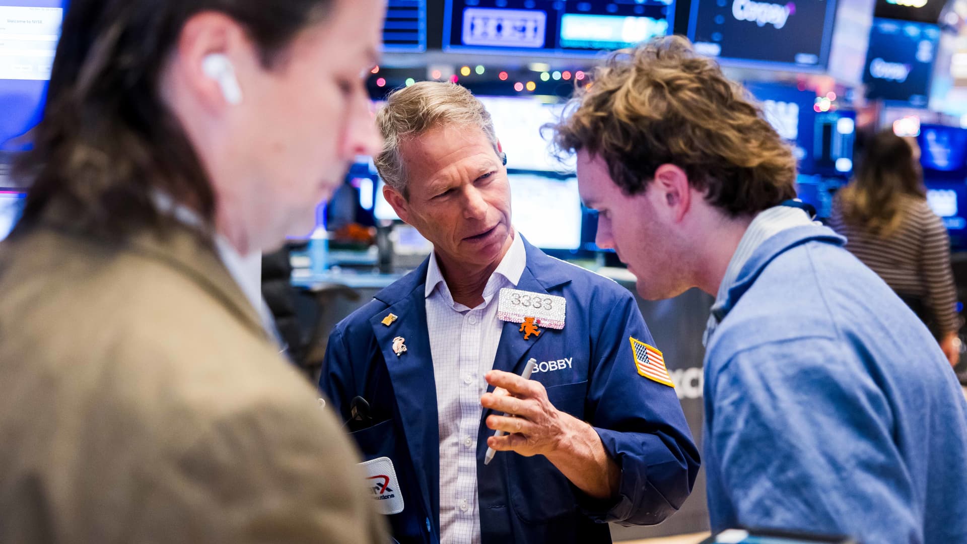 Featured image for Dogs of the Dow Strategy: Top Stocks to Watch in 2026