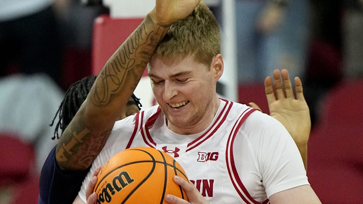 Featured image for Badgers Overcome 3-Point Struggles to Secure Victory Against Robert Morris