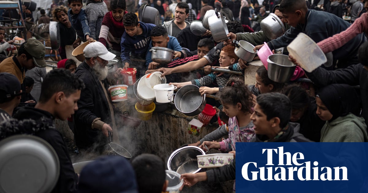 "Gaza Crisis: UN Warns of Rapidly Escalating Famine Amid Israel-Hamas Conflict"