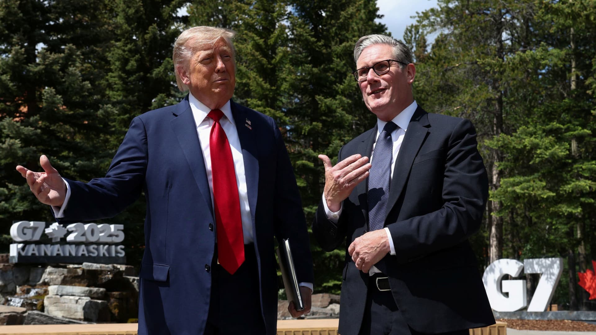 US-UK Trade Deal Finalized, Boosting Auto and Steel Industries