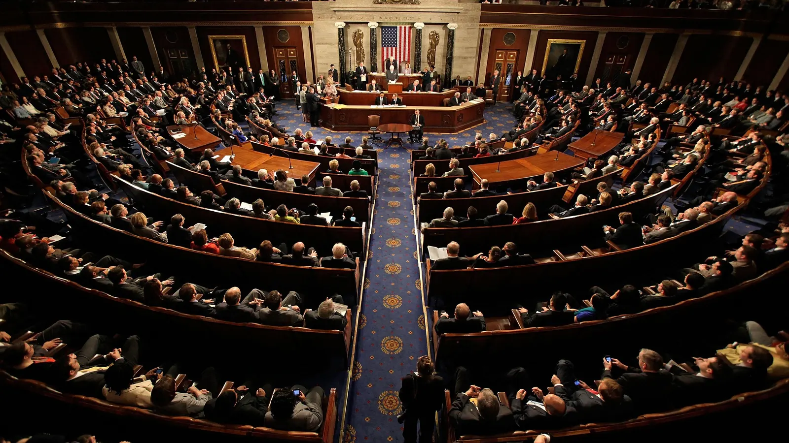 Republicans Near House Majority as Key Races Remain Tight