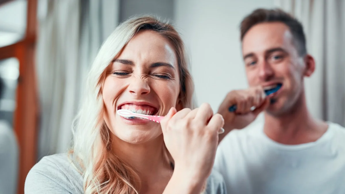 Toothbrushing 2–3 Times a Day Could Lower Dementia Risk