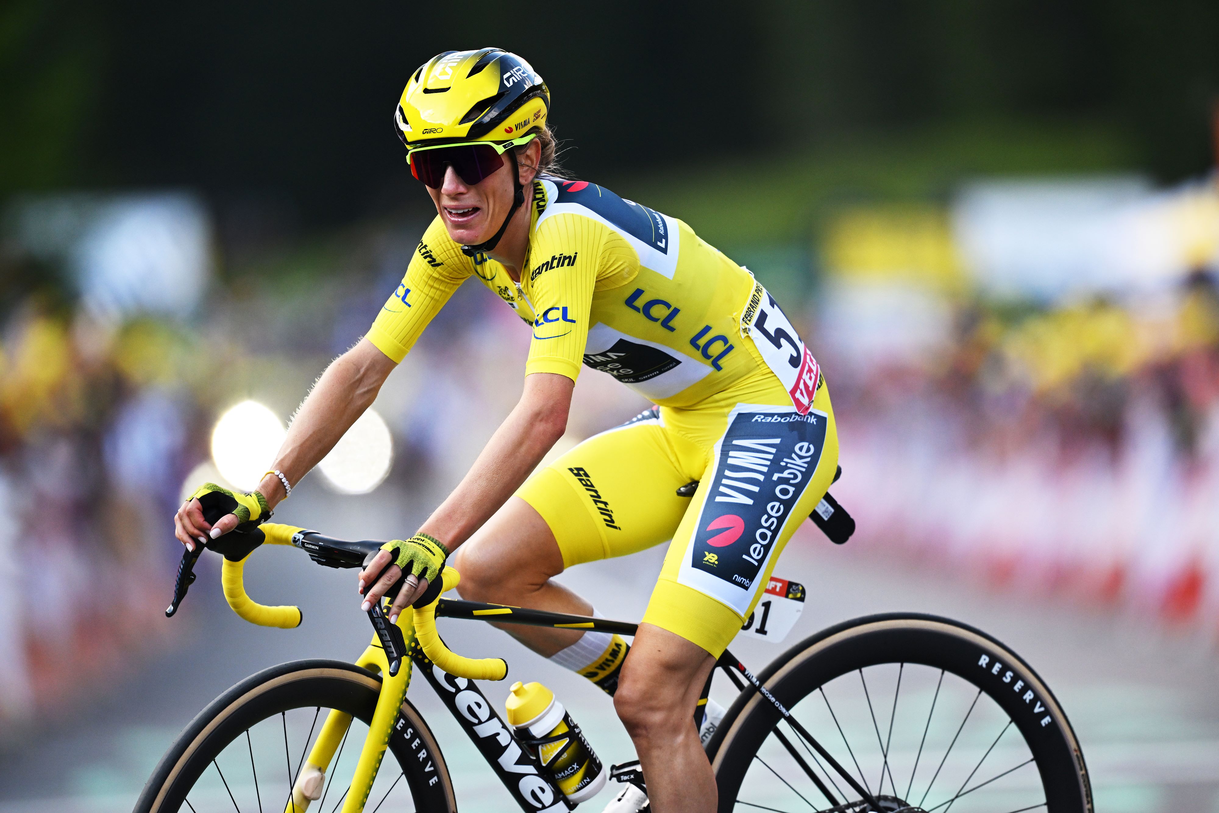 Featured image for Pauline Ferrand-Prevot Clinches Tour de France Femmes Title