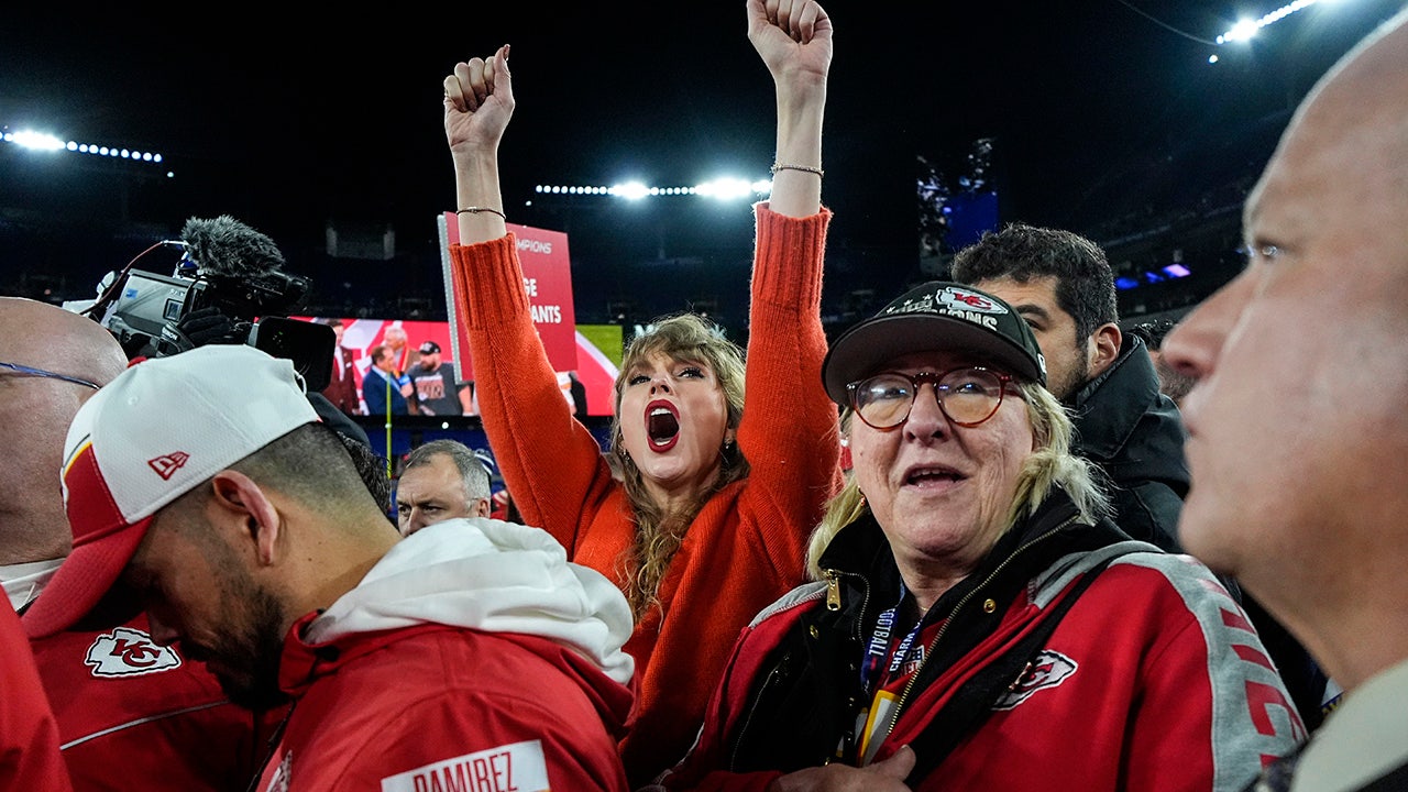 "Christian McCaffrey's Mom Boycotts Taylor Swift Ahead of Super Bowl"