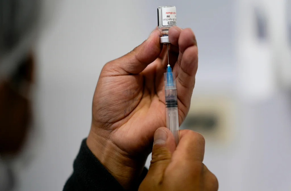 Ex-CDC Chief Criticizes HHS Vaccine Guidance