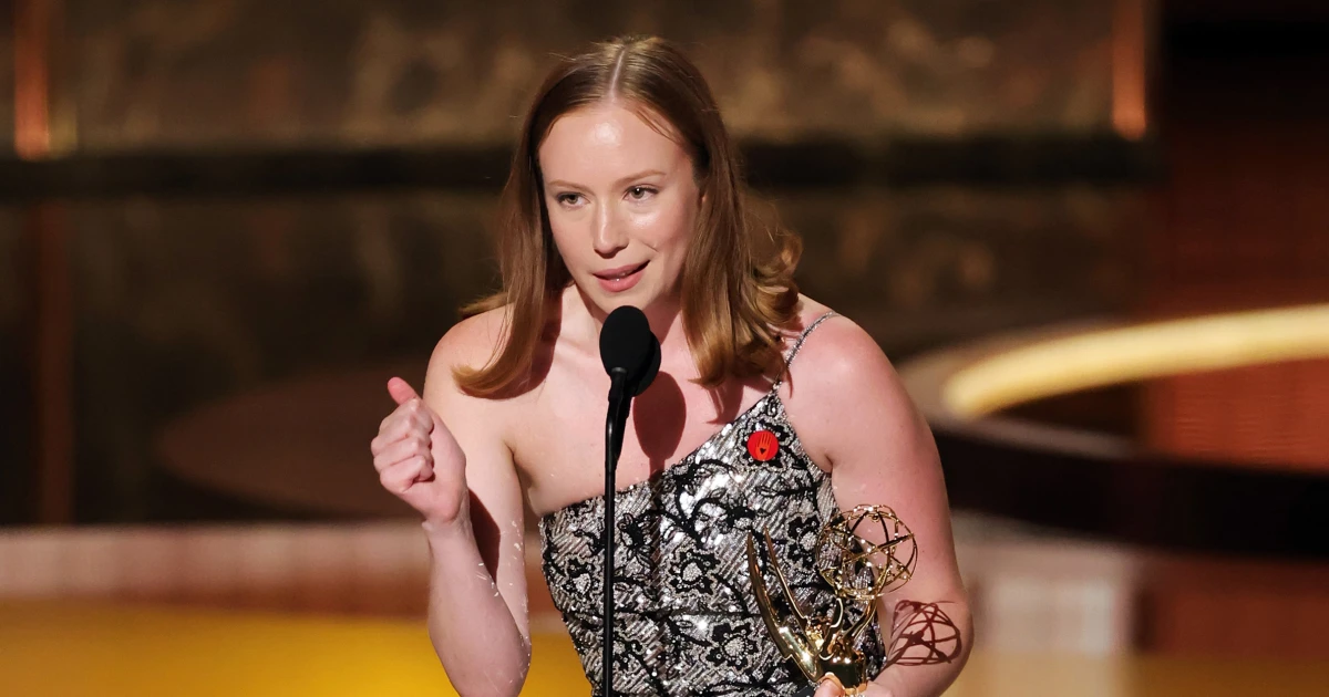 Featured image for Emmy Stars Make Political Statements Supporting Palestine