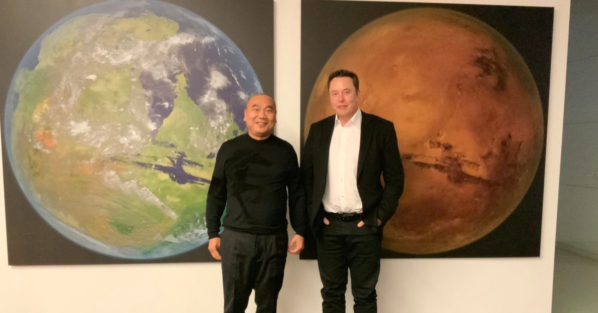 Featured image for "Tesla's Top Shareholder Opposes Musk's $55 Billion Pay Package"