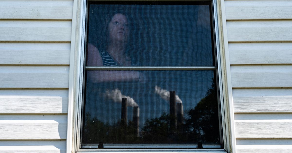 Biden's EPA regulations prioritize gas, carbon capture, and hydrogen while threatening US power grid.