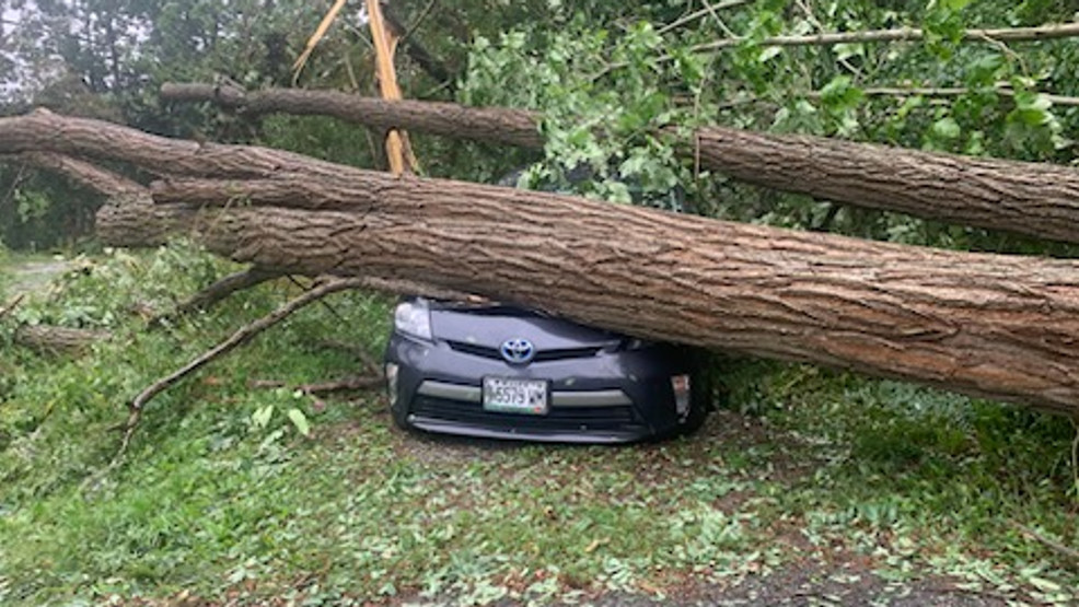 Featured image for "Devastating Storm Lee wreaks havoc in Rockland, leaving destruction in its wake"