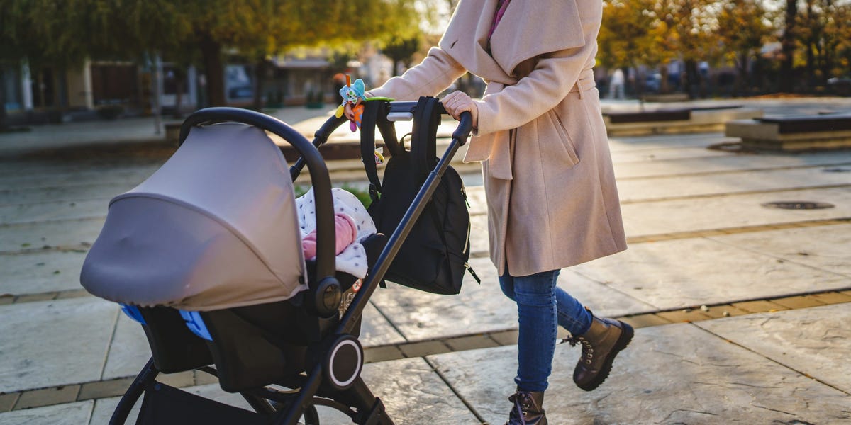 Featured image for "Struggling New Mom: Coping with Guilt Over Missing Child-Free Life"