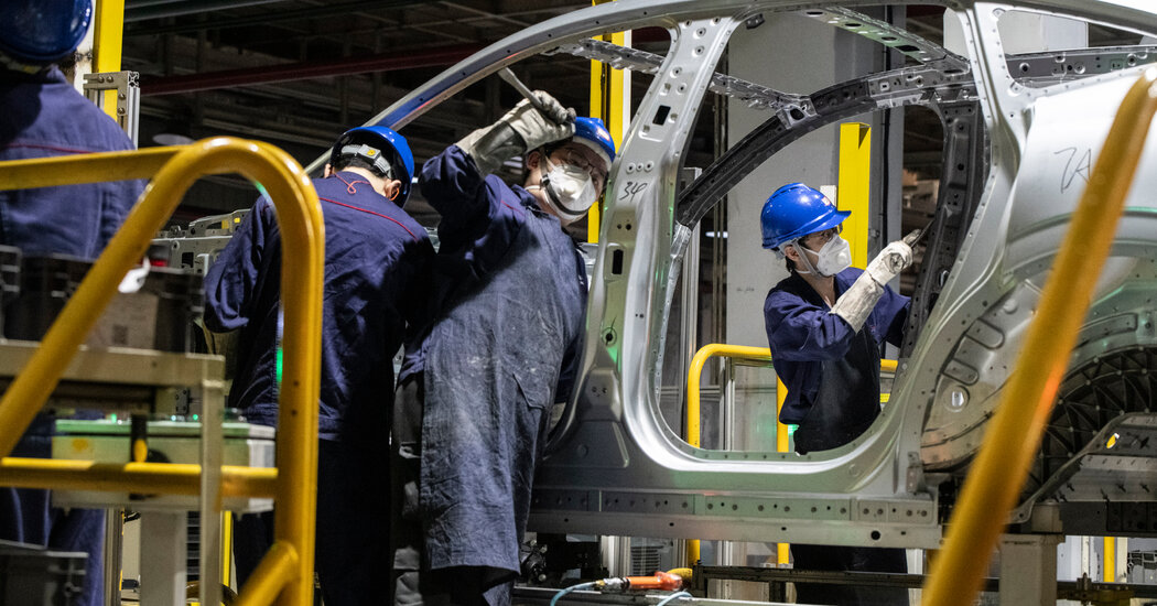 US-China Trade Relations: Navigating the Future Amidst Tensions
