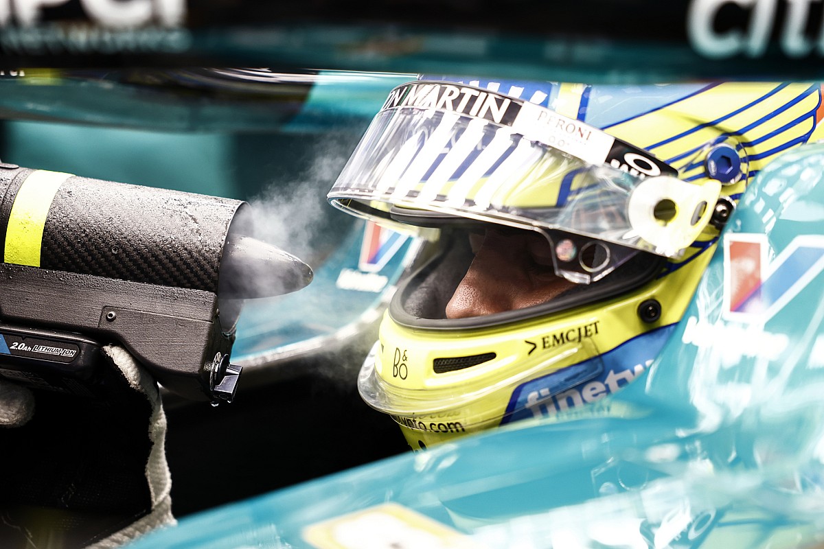 Alonso Slams "Obsolete" F1 Qualifying Despite Singapore Rule Change