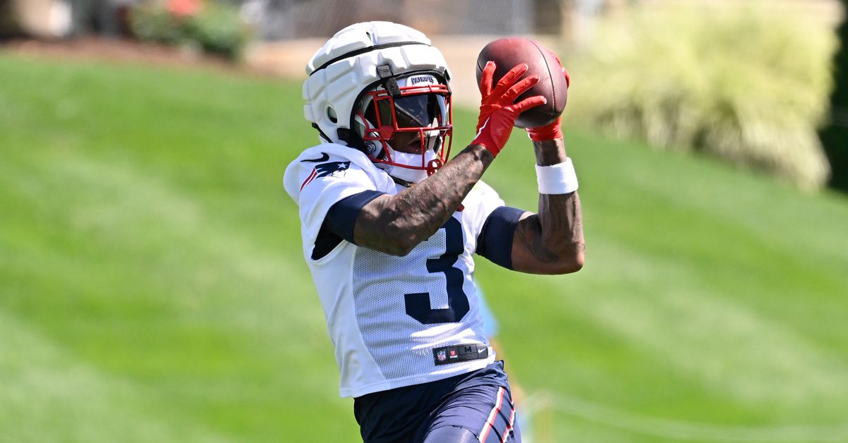 Featured image for Patriots Training Camp Highlights: Rookies Shine and Key Players Impress