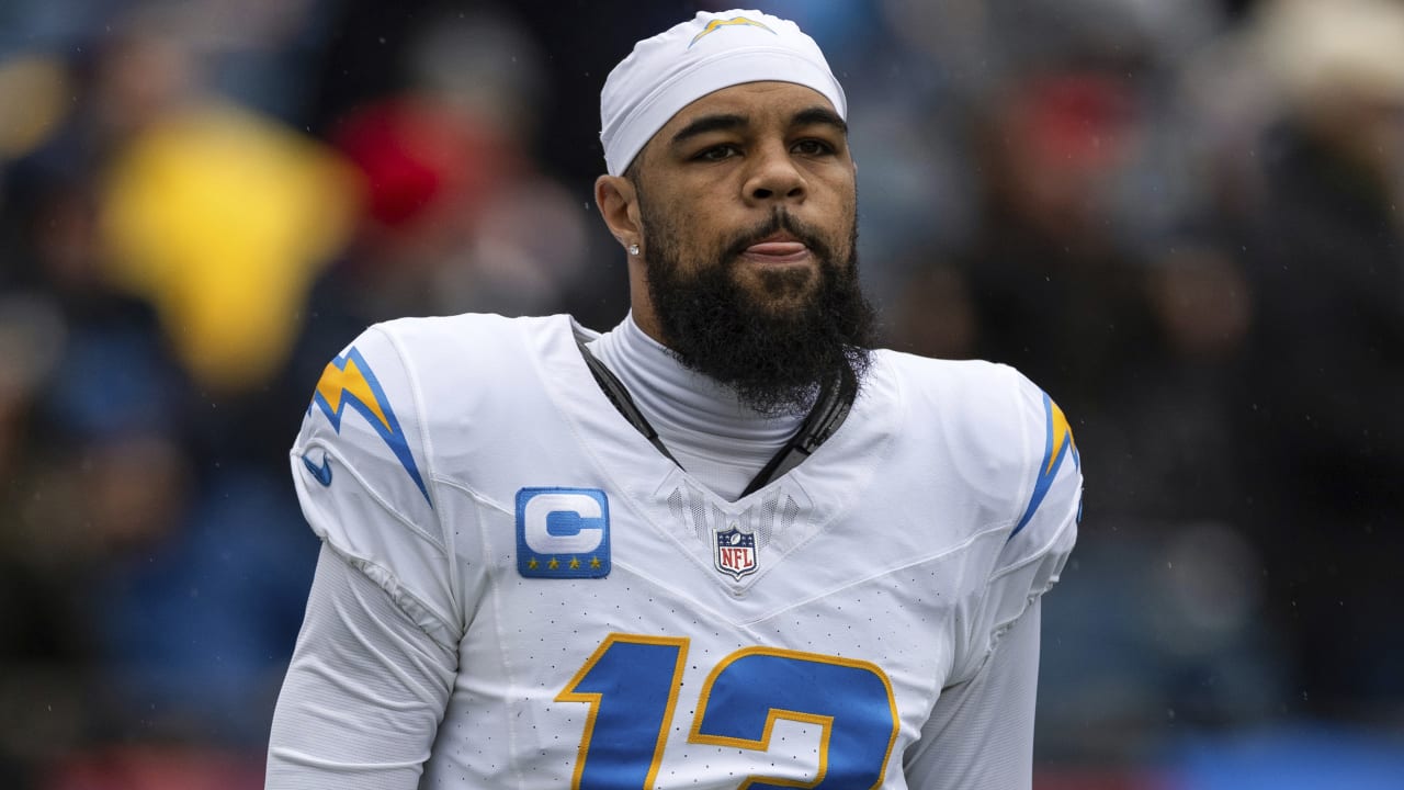 Key Injuries Impact Chargers-Raiders Matchup in Week 15