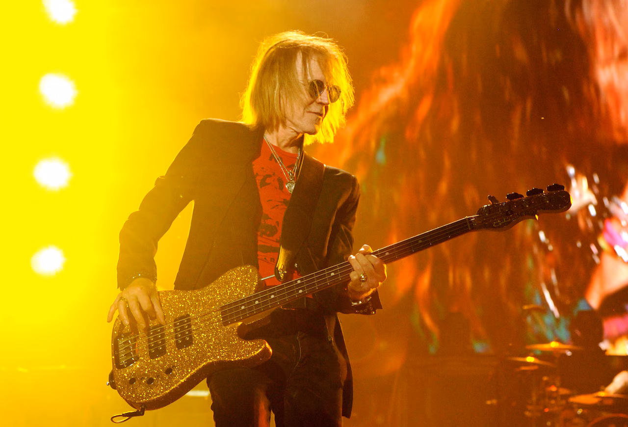 Featured image for Tom Hamilton's Band Close Enemies Announces 2026 Tour and Debut Album