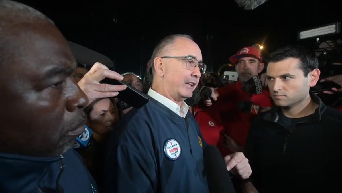 Man Arrested for Threatening UAW's Shawn Fain Ahead of Strike