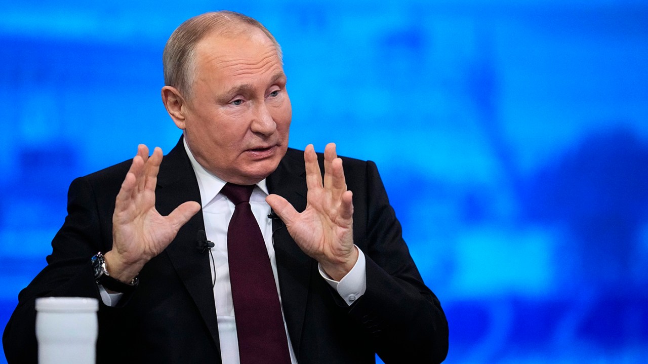 "NATO Warns of Potential Russian Attack Within 8 Years"