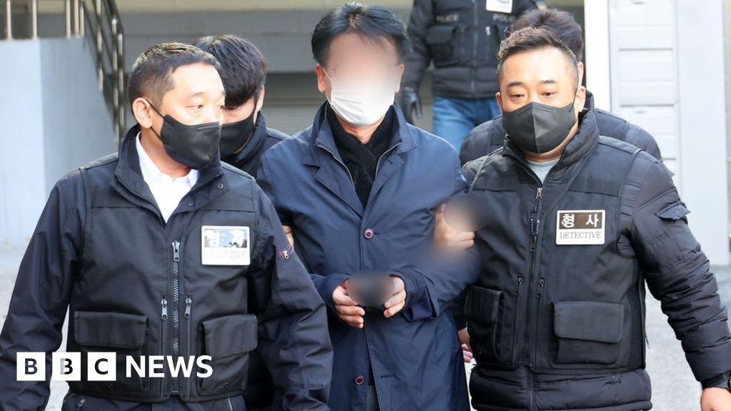 Featured image for "South Korean Opposition Leader Lee Jae-myung Stabbed, Recovers Amid Increased Political Security"