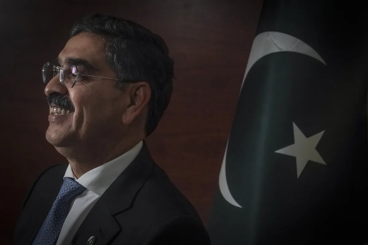 "Pakistan's Prime Minister Denounces Absurd Allegations of Election Manipulation by Military"