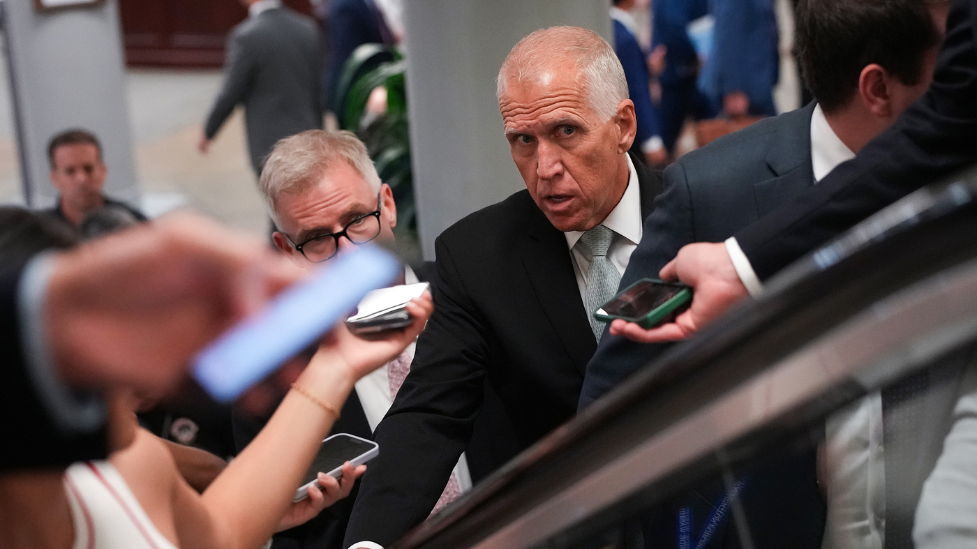 Featured image for GOP Senators Split Over Trump’s Budget and Future Leadership