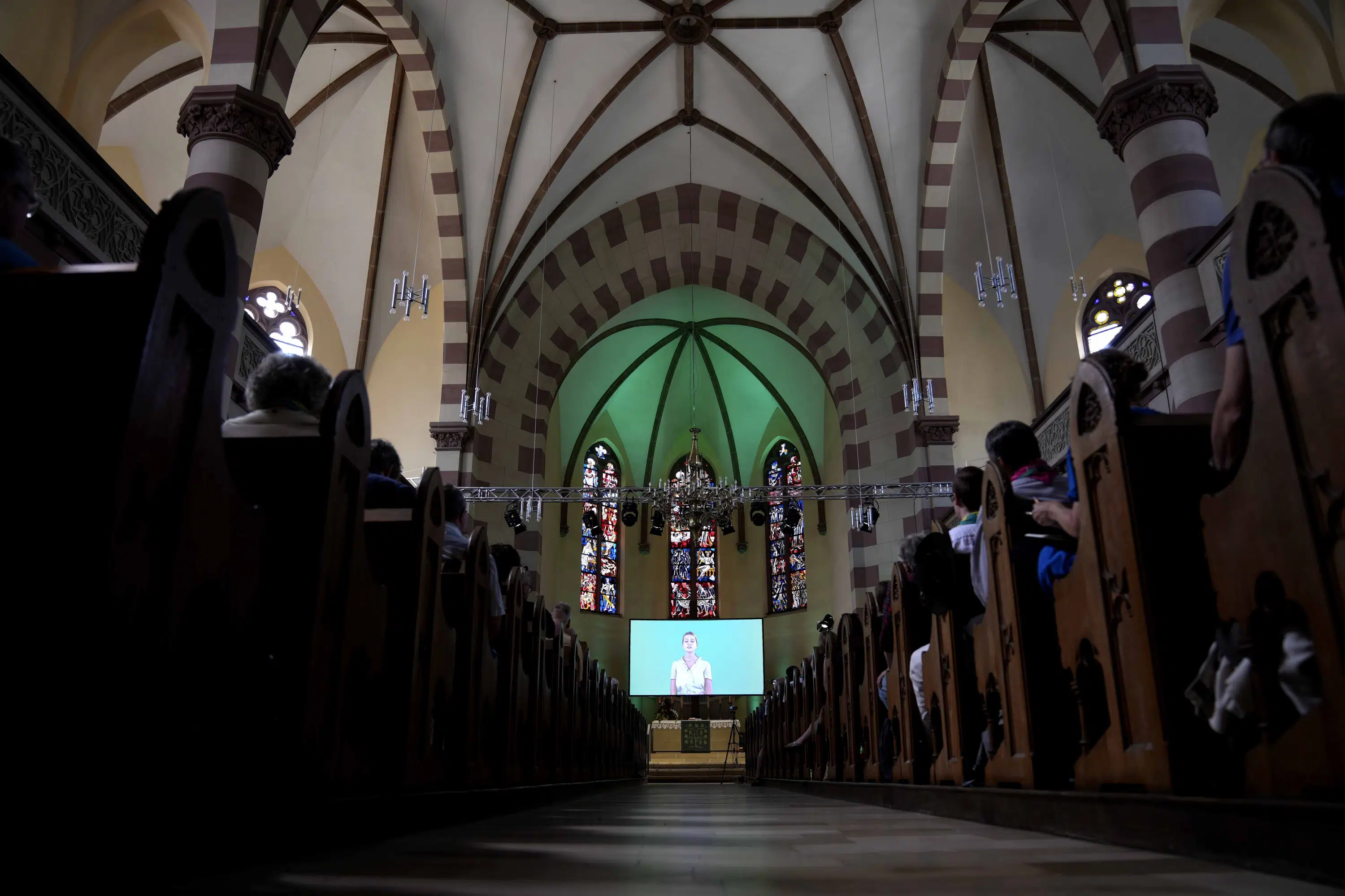 Chatbot Sermon Draws Hundreds to Church Service.