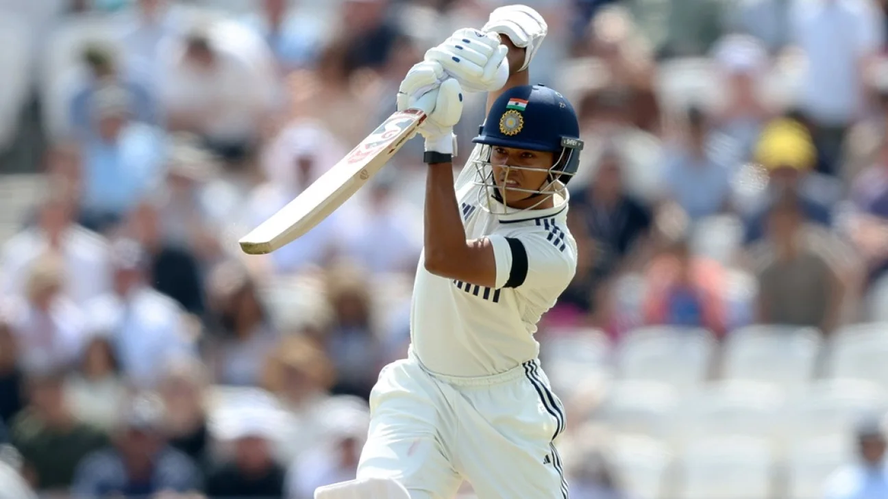 Featured image for India's Batsmen Shine at Headingley, Dominating England