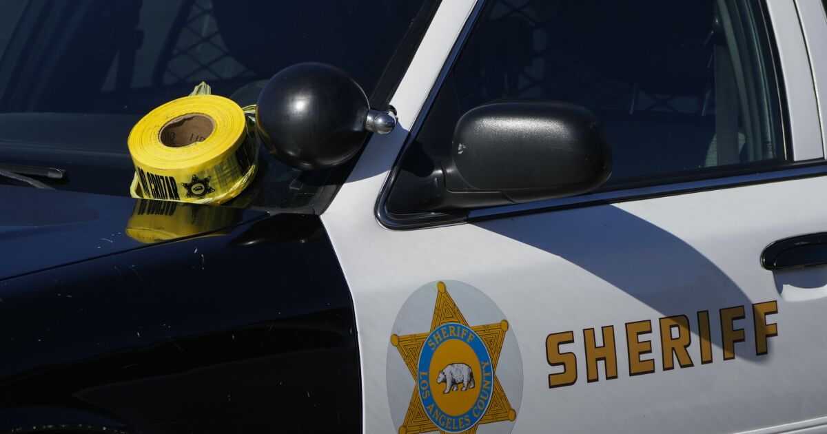 Fatal stabbing in South El Monte driveway during catalytic converter theft.