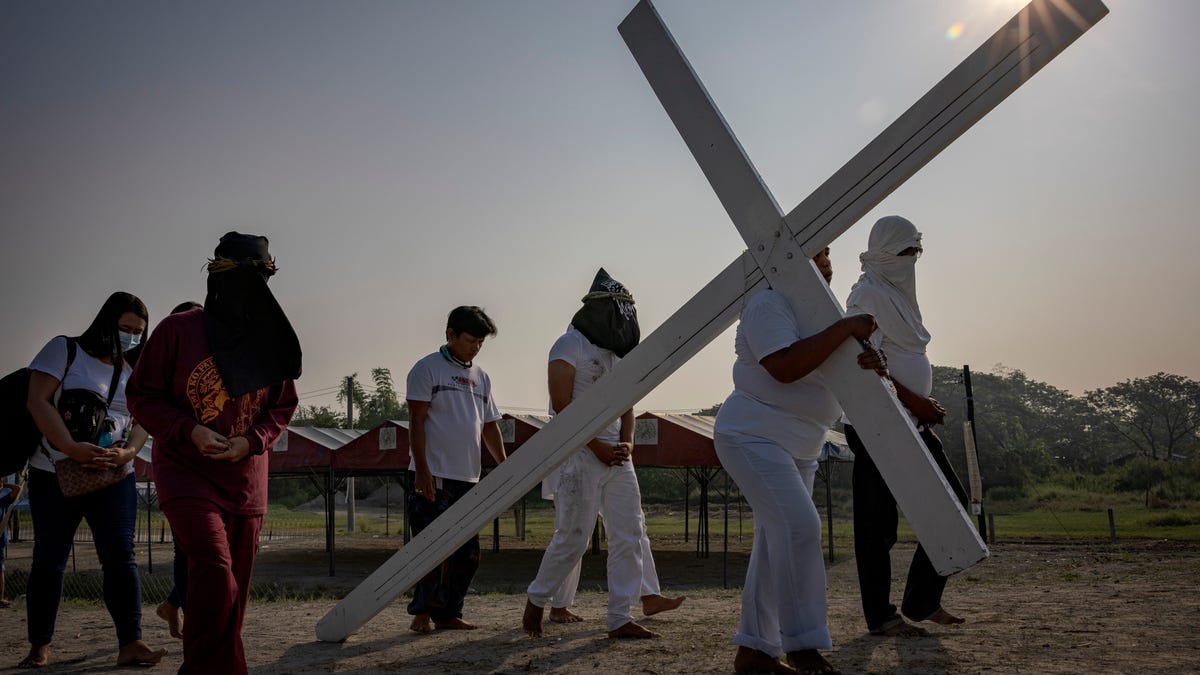Understanding Good Friday: Meaning, Celebration, and Etiquette.