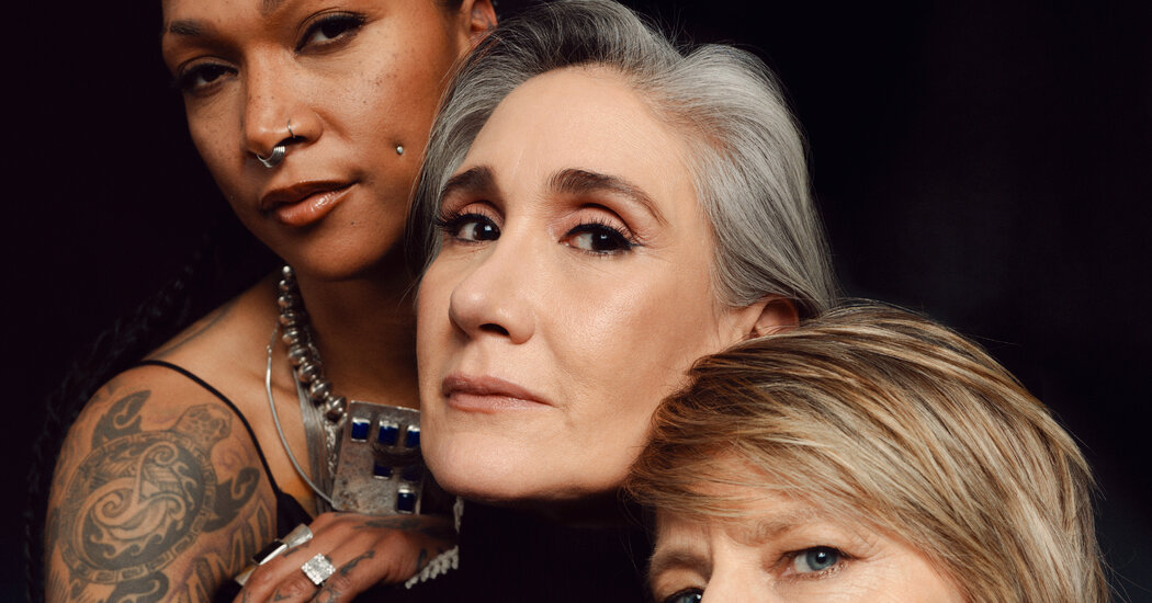 "Season 4 Revival: Critics Hail 'True Detective: Night Country' as a Chilling Triumph"