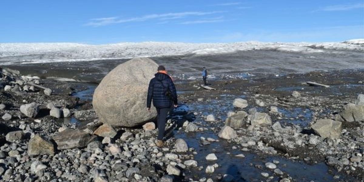 Featured image for "Unprecedented CO2 Levels: A Glimpse into Earth's Distant Past"