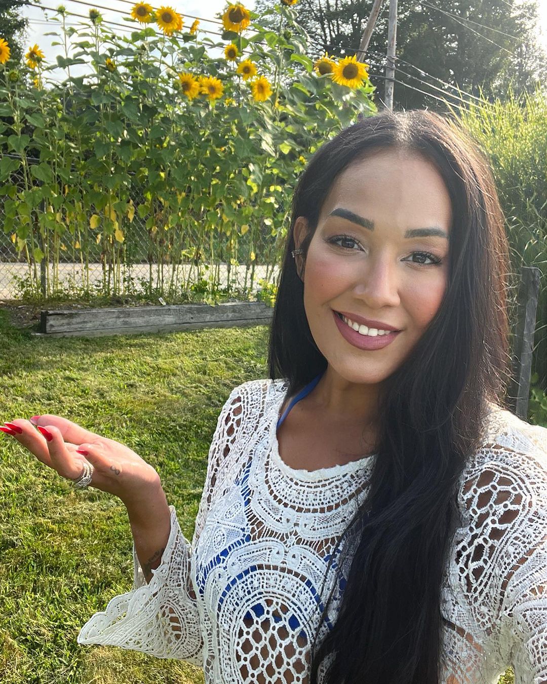 Featured image for "Tragic Loss: Remembering Weight Loss Influencer Mila De Jesus"