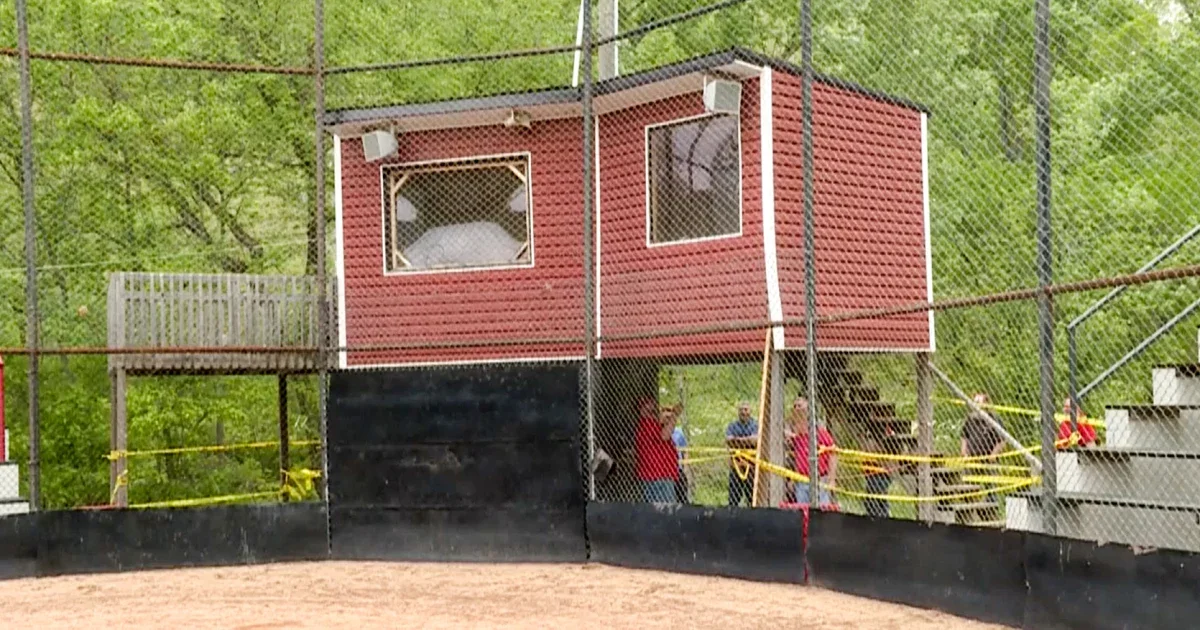 Press box collapse injures 6 students at West Virginia softball game.