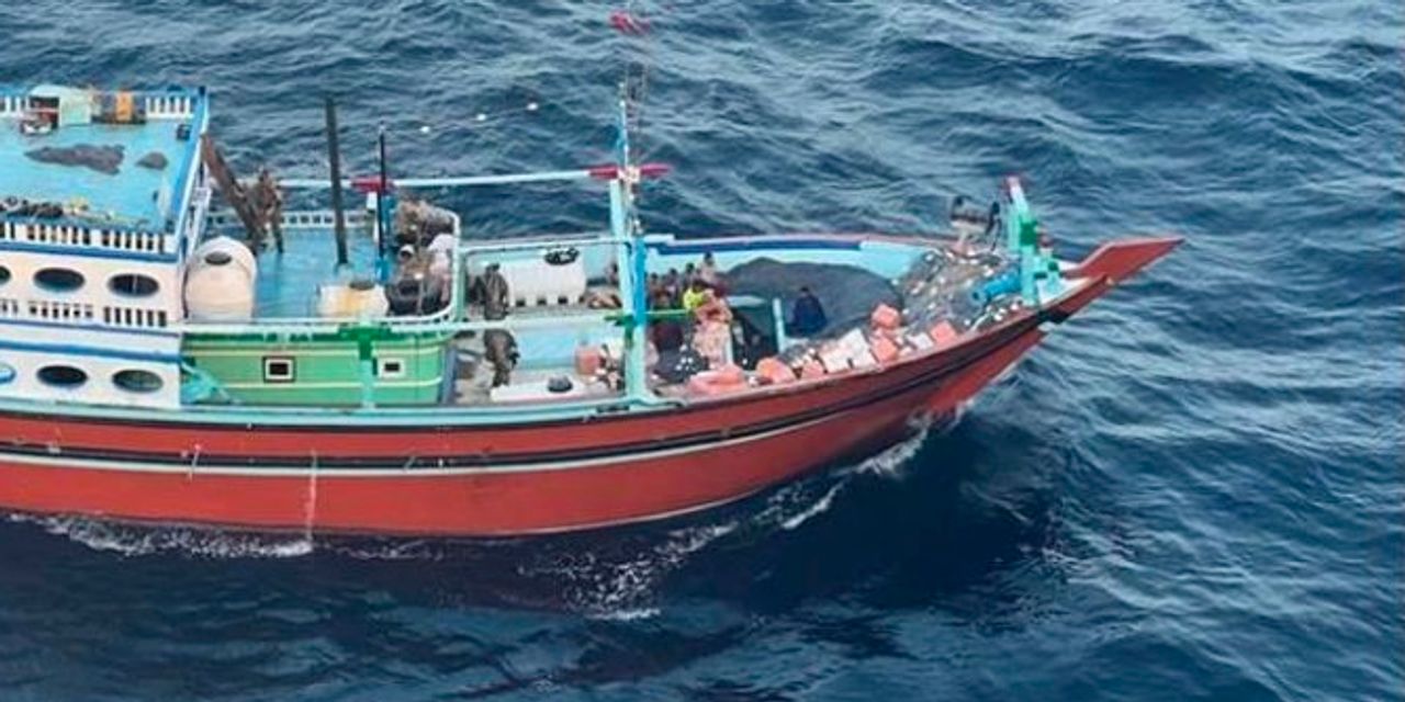 "U.S. Navy SEALs Missing in Action: Search and Recovery Operations Underway"
