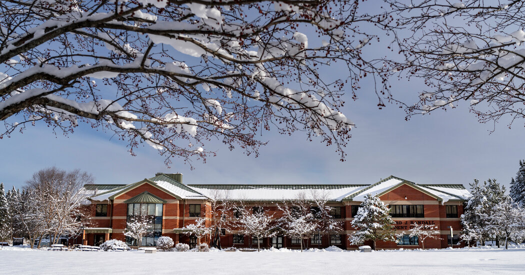 Featured image for "Colleges Contribute to U.S. News Revenue Despite Criticism"