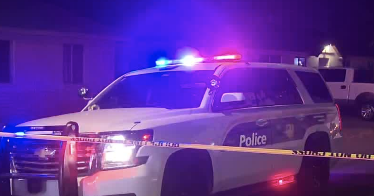 Phoenix Police Fatally Shoot Armed Man in West Phoenix Incident