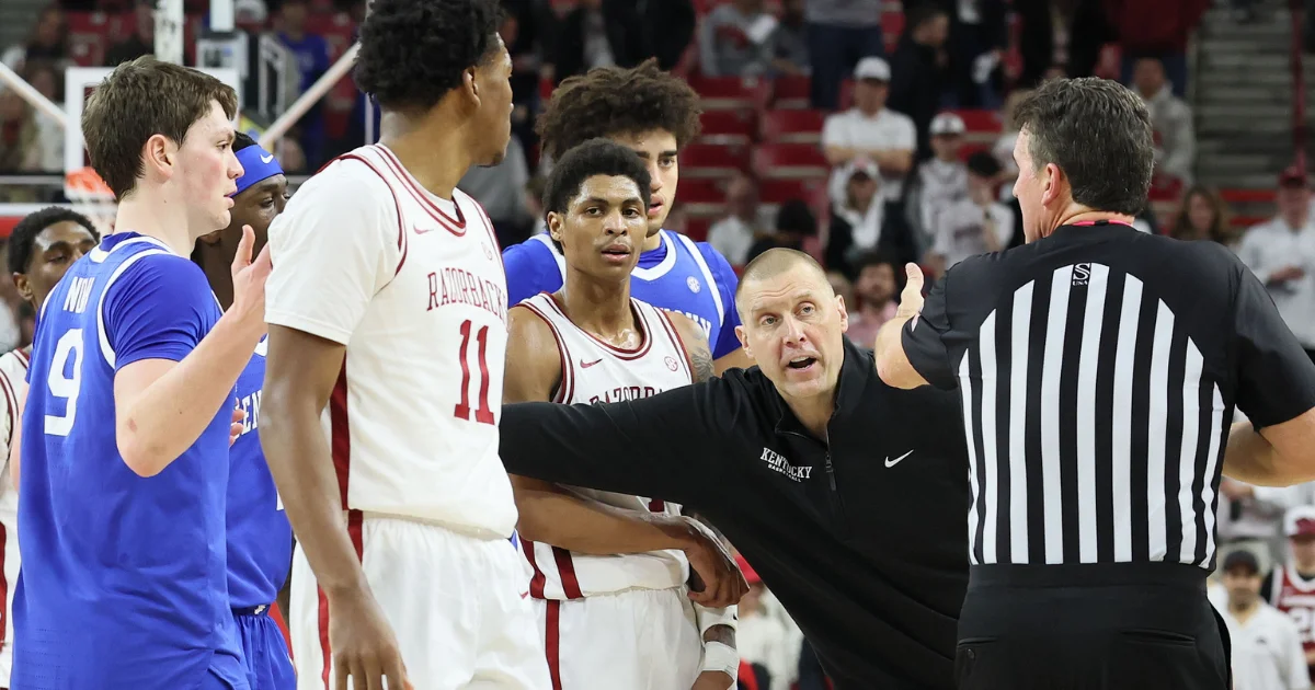 Heart over discipline: Kentucky survives tech storm to top Arkansas