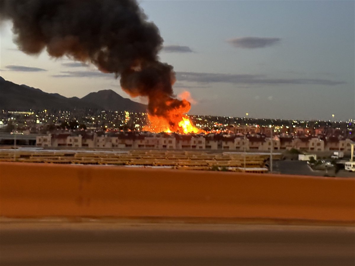 Abandoned South-Central apartment complex fire contained