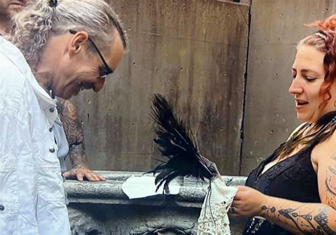 Featured image for Couple Ties the Knot at Hospital Before Heart Transplant