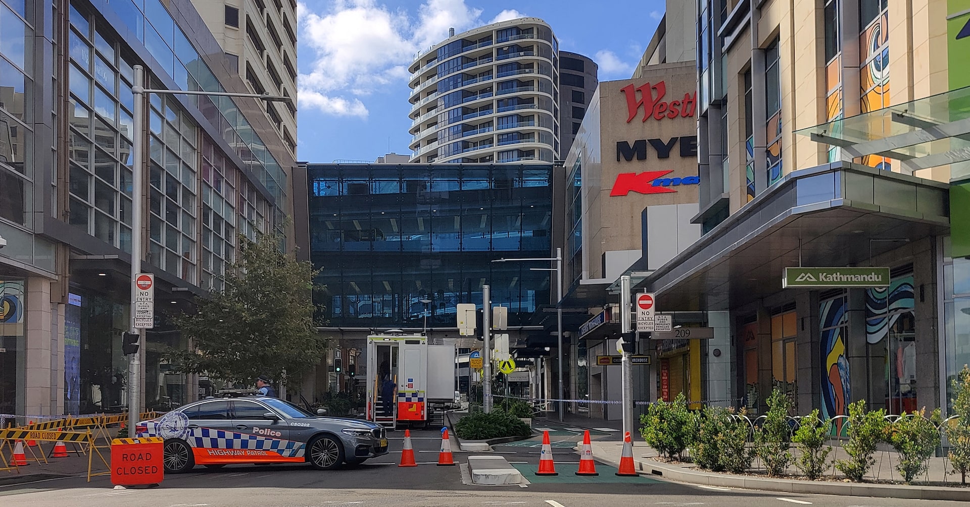 "Sydney Knife Attacks: Unraveling the Motive and Mental Health of the Suspect"