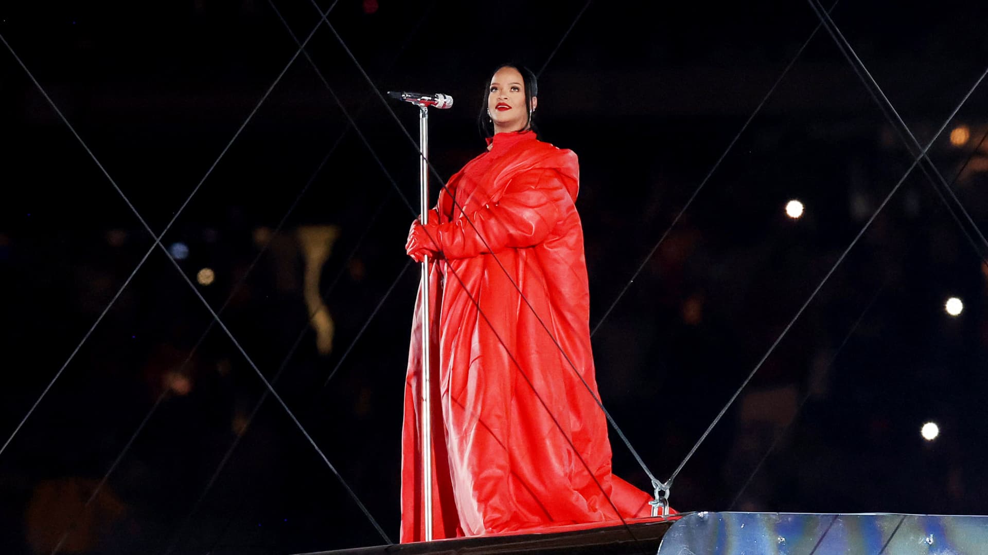 Rihanna's $500k Super Bowl Rental Helps Homeowner Pay Off Mortgage